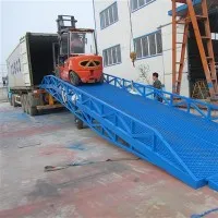 Mobiele hydraulische dockleveller