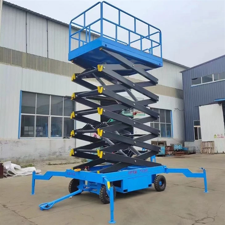 Mobile scissor lift with outriggers